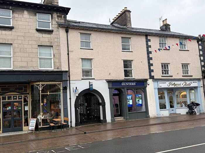 2 Bedroom Flat For Sale In Websters Yard, Highgate, Kendal, Cumbria, LA9