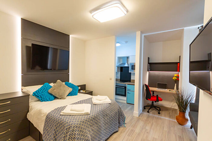 Studio To Rent In Derry Villas Premium Studios, PL4 - Photo 5