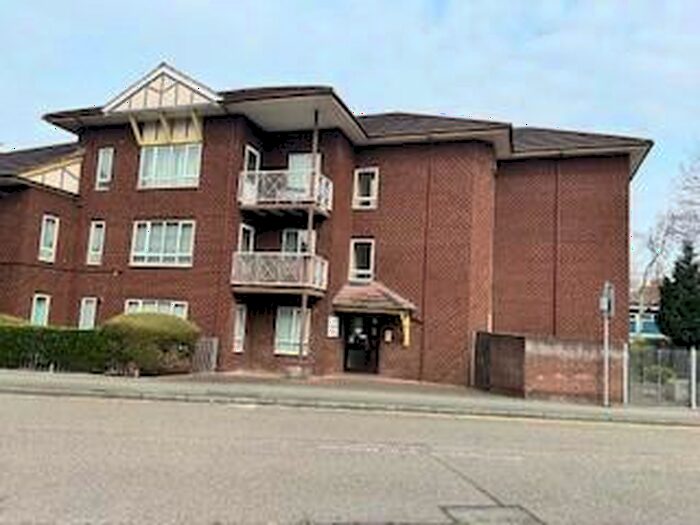 1 Bedroom Flat To Rent In Briarswood Court, Trafford Street, Chester, Cheshire, CH1