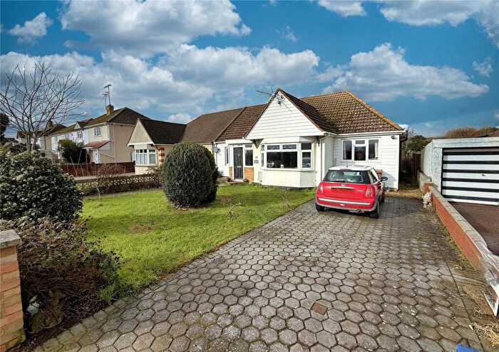 4 Bedroom Bungalow For Sale In Southend Road, Corringham, Essex, SS17