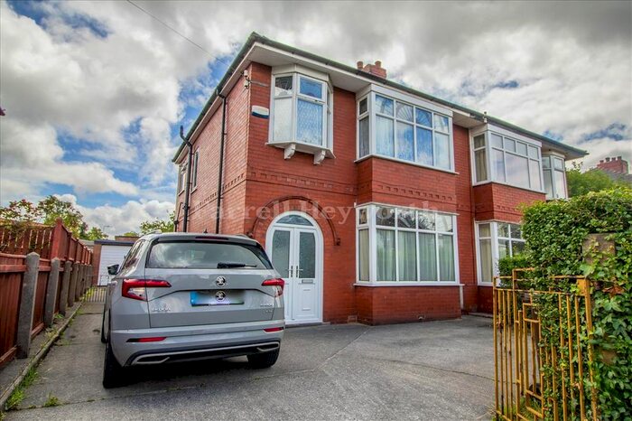 3 Bedroom Property To Rent In Broadway, Fulwood, Preston, PR2