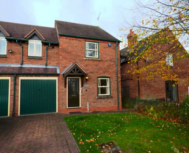 3 Bedroom Semi-Detached House To Rent In The Woodlands, Tatenhill, Burton On Trent., DE13