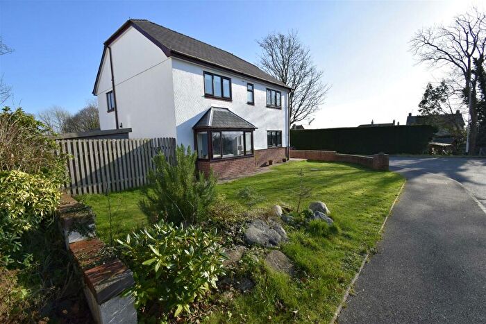 5 Bedroom House For Sale In Gorseddfa, Criccieth, LL52