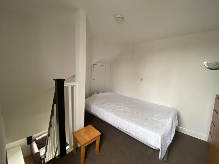 1 Bedroom Flat To Rent In Colchester Road, London, E10