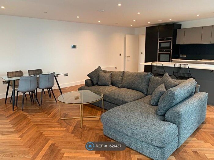 2 Bedroom Flat To Rent In South Tower, Manchester, M15