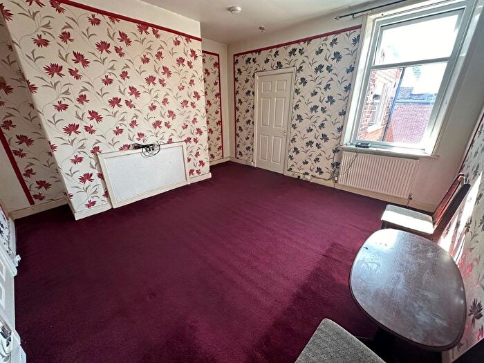 2 Bedroom Flat For Sale In Vine Street, Wallsend, Tyne And Wear, NE28