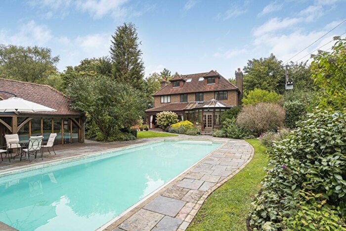 6 Bedroom Detached House For Sale In Bovingdon Green, Bovingdon, Hemel Hempstead, HP3