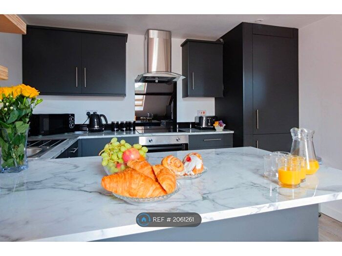 3 Bedroom Flat To Rent In The Maltings Doncaster Road, Doncaster, DN3