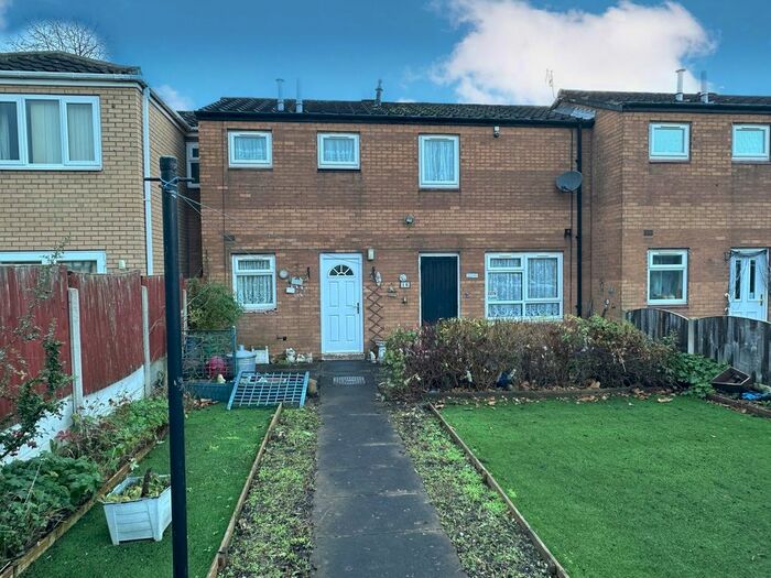 2 Bedroom Terraced House To Rent In Royal Close, Leeds, LS10