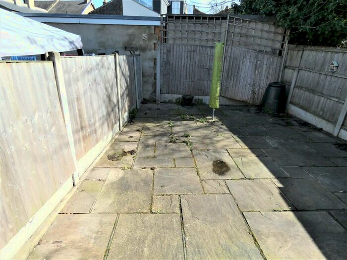 4 Bedroom Terraced House To Rent In Torrens Road, Stratford, London, E15