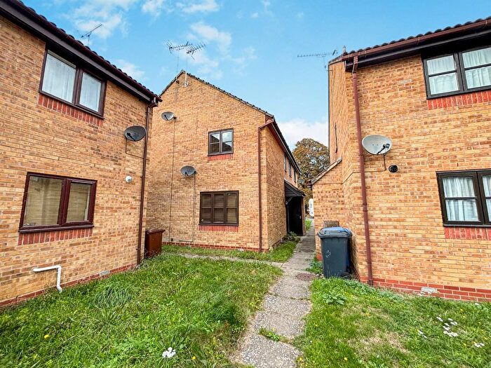 2 Bedroom Terraced House For Sale In Riverside Way, Brandon, IP27