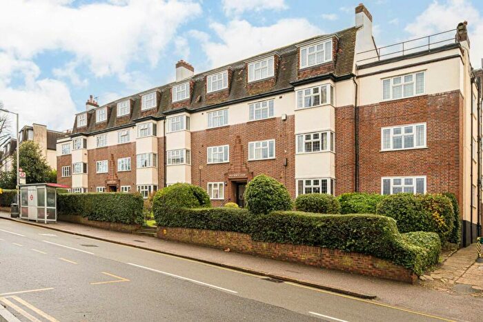 1 Bedroom Flat To Rent In St. Mark's Hill, Surbiton, KT6