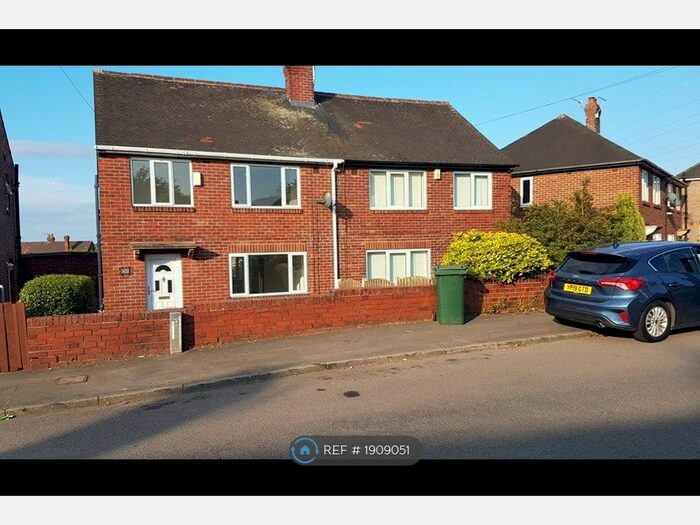 3 Bedroom Semi-Detached House To Rent In Masefield Road, West Melton, S63