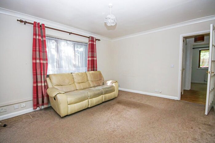 2 Bedroom Apartment To Rent In Rowan Court, Plantation Drive, Norwich, NR7