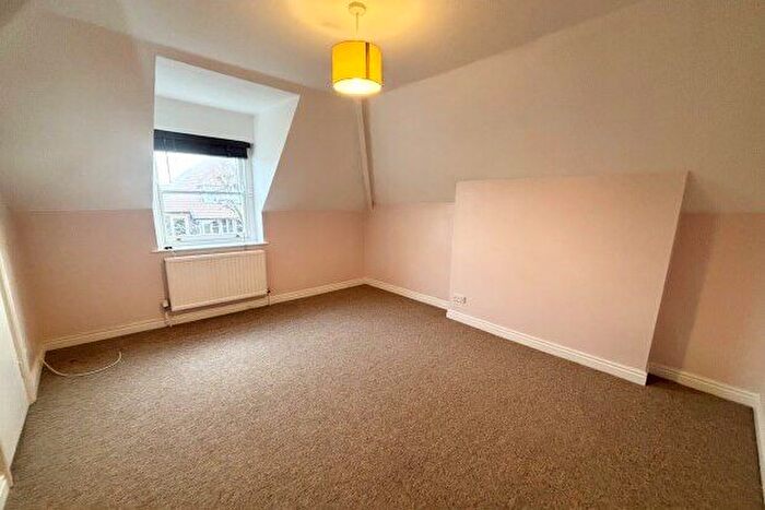 3 Bedroom Flat To Rent In Woodstock Road, Bristol, BS6