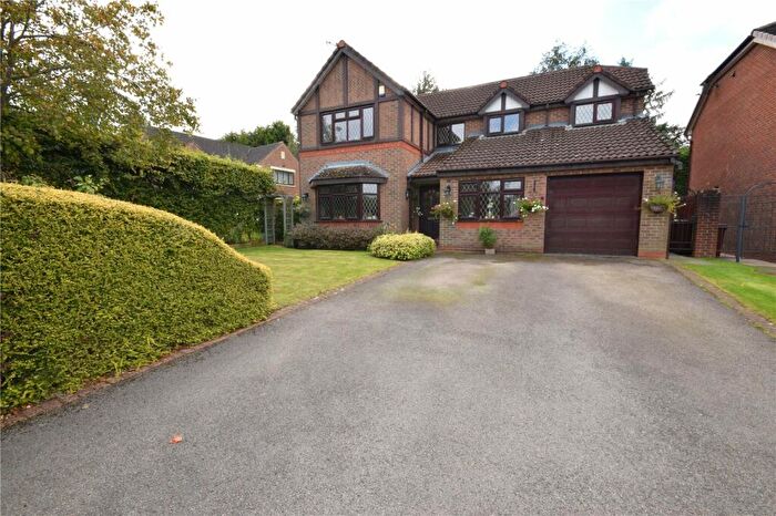 4 Bedroom Detached House To Rent In Wike Ridge Avenue, Alwoodley, Leeds, West Yorkshire, LS17