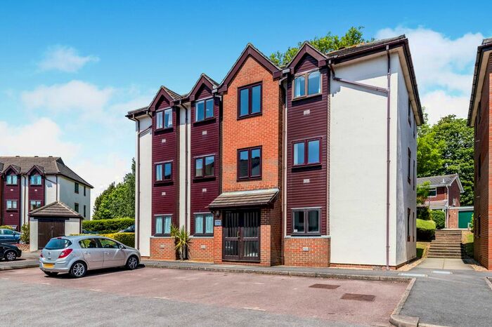 1 Bedroom Flat To Rent In Compass Point, Fareham, PO16