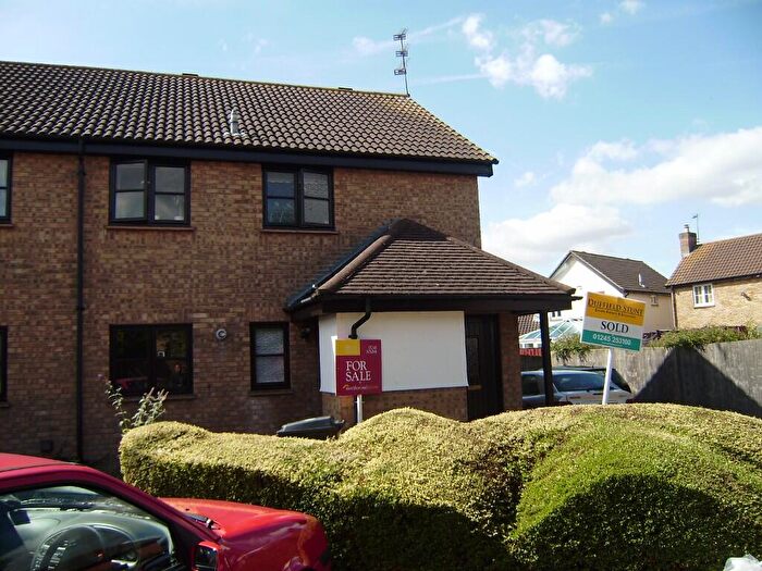 1 Bedroom Maisonette To Rent In Mitton Vale, Chelmsford, Essex, CM2