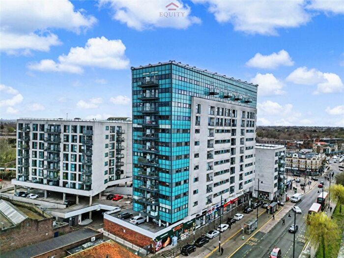 2 Bedroom Flat For Sale In Colman Parade, Southbury Road, Enfield, EN1