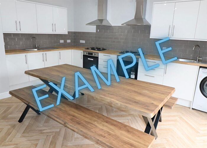 7 Bedroom End Of Terrace House To Rent In John Rous Avenue, Coventry, CV4