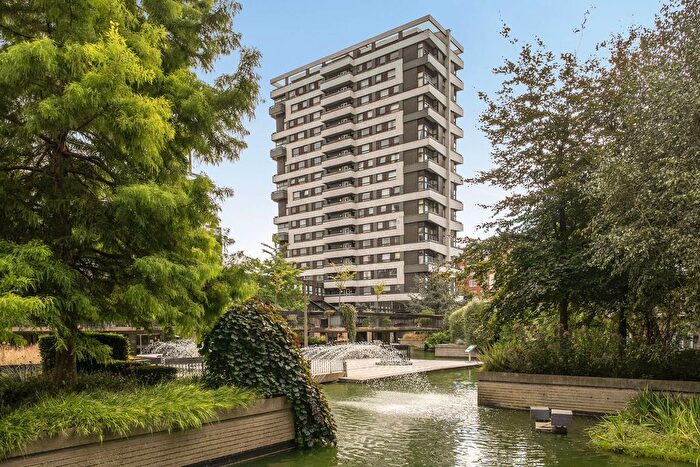 2 Bedroom Flat For Sale In The Water Gardens, Hyde Park Estate, London, W2