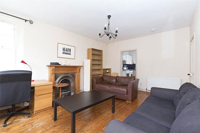 1 Bedroom Flat To Rent In Richmond Place, Newington, Edinburgh, EH8