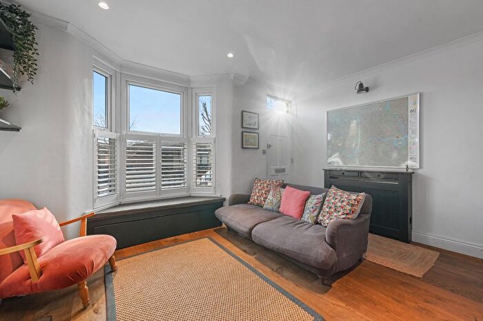 4 Bedroom Terraced House To Rent In Eastway, London, E9