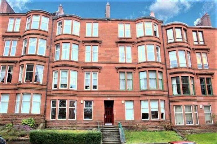 2 Bedroom Flat To Rent In Grantley Gardens, Shawlands, Glasgow, G41