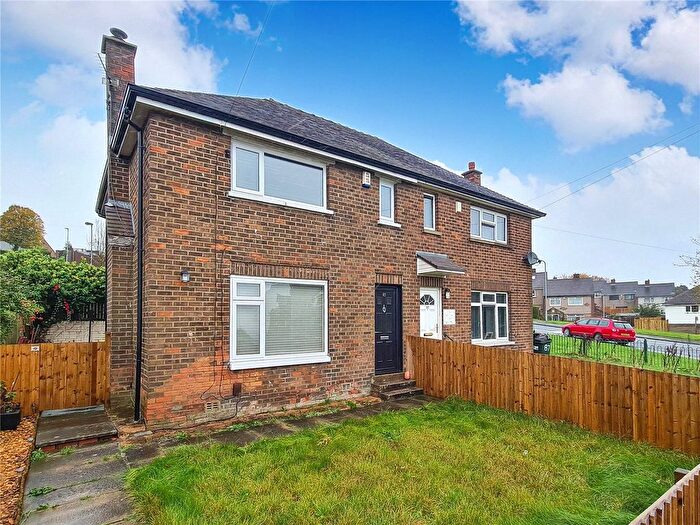 2 Bedroom Semi Detached House For Sale In Saffron Drive, Allerton, Bradford, West Yorkshire, BD15