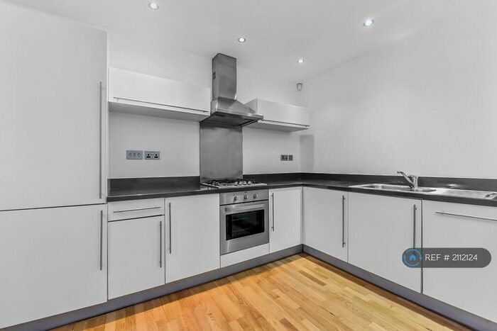 2 Bedroom Flat To Rent In Alyward Street, London, E1