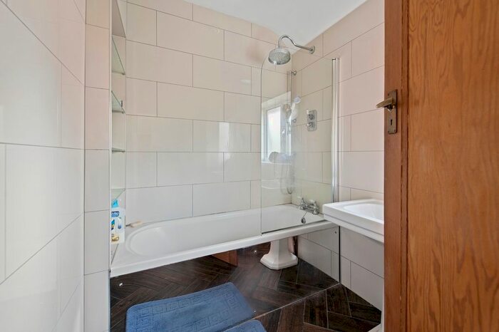 4 Bedroom Detached House For Sale In New Road, Sutton Bridge, Spalding, PE12