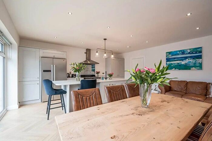 5 Bedroom Terraced House To Rent In Ulverston, Purfleet, RM19