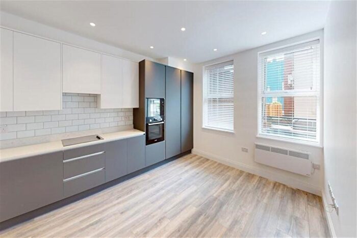 1 Bedroom Apartment To Rent In High Road, South Woodford, E18