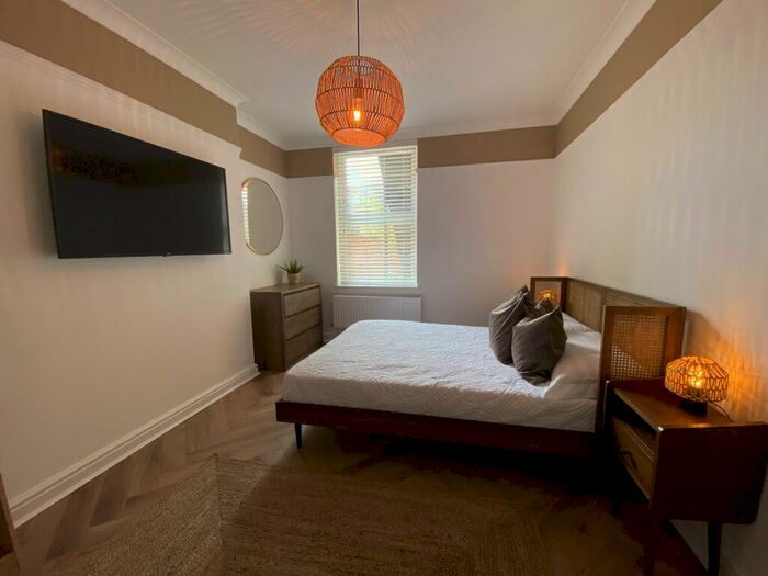 2 Bedroom Flat To Rent In A Burton Road, Lincoln, LN1