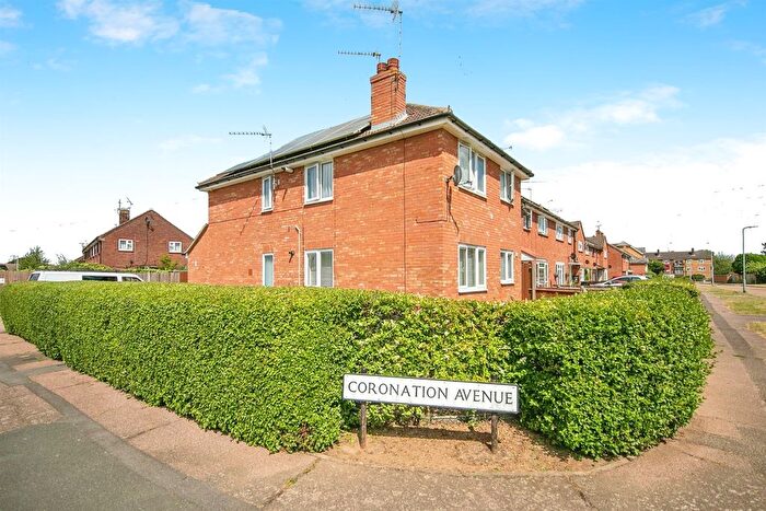 1 Bedroom Flat For Sale In Coronation Avenue, Colchester, CO2
