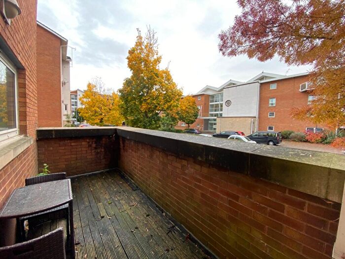 2 Bedroom Apartment To Rent In Heol Tredwen, Cardiff, CF10