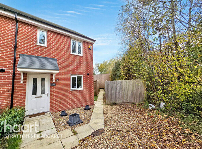 2 Bedroom Semi Detached House For Sale In Homington Avenue, Swindon, SN3