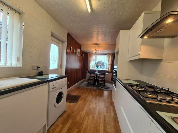 2 Bedroom Detached Bungalow For Sale In Malvern Close, Hurworth, DL2