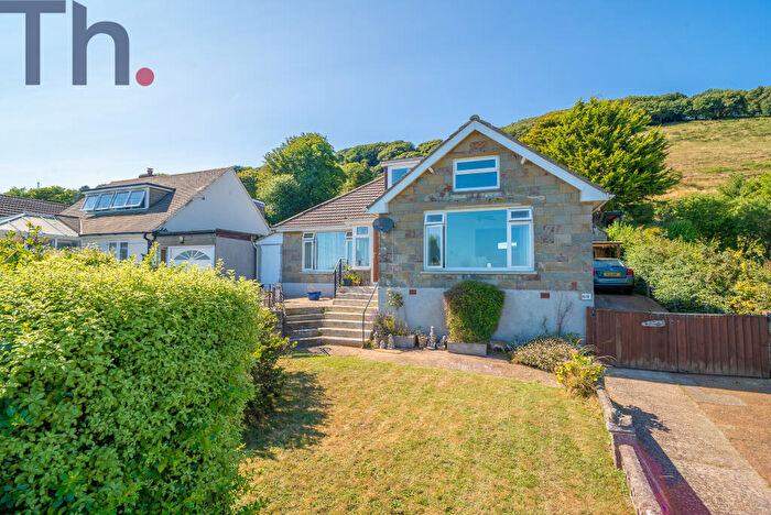 4 Bedroom Bungalow For Sale In Ventnor, Isle Of Wight, PO38