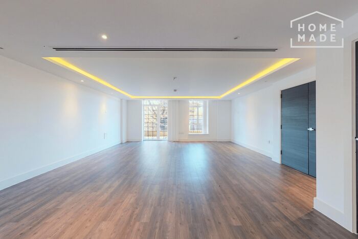 3 Bedroom Apartment To Rent In Chandos Way, Golders Green, NW11