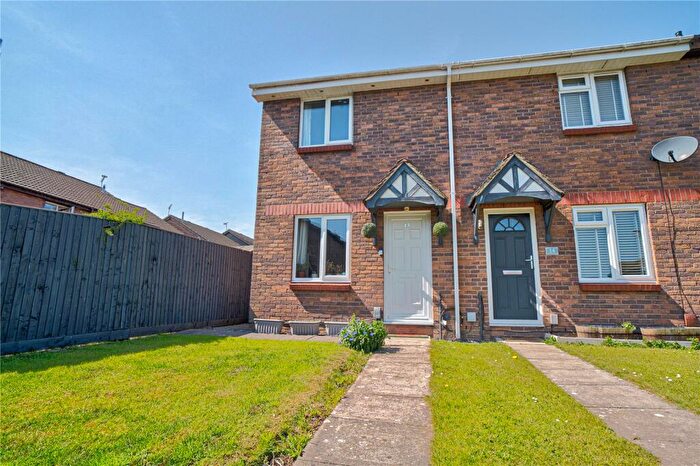 2 Bedroom End Of Terrace House For Sale In Lucerne Close, Middleleaze, Swindon, Wiltshire, SN5