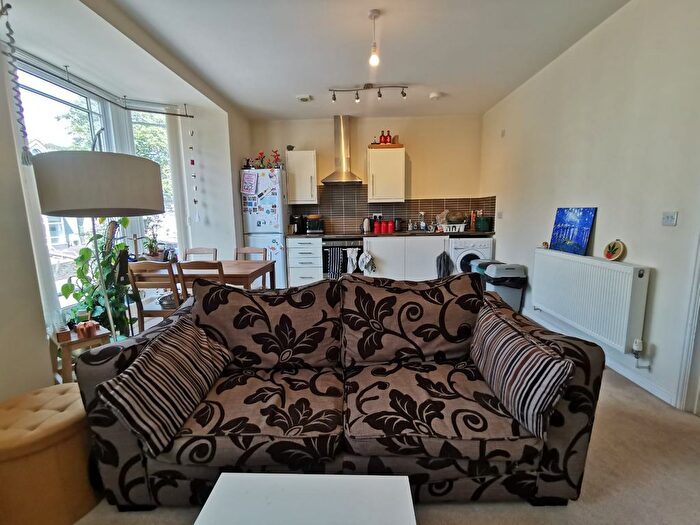 Studio To Rent In Mansel Street, Swansea, SA1