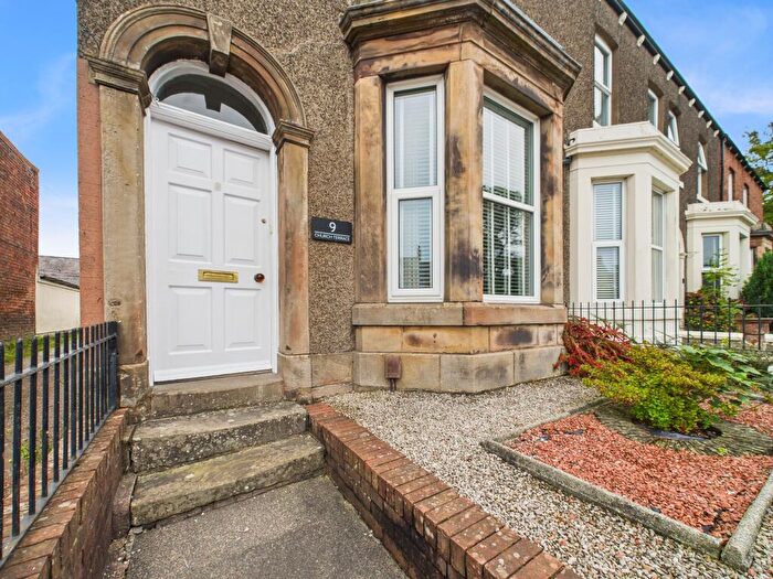 3 Bedroom Flat To Rent In Church Terrace, Carlisle, CA3