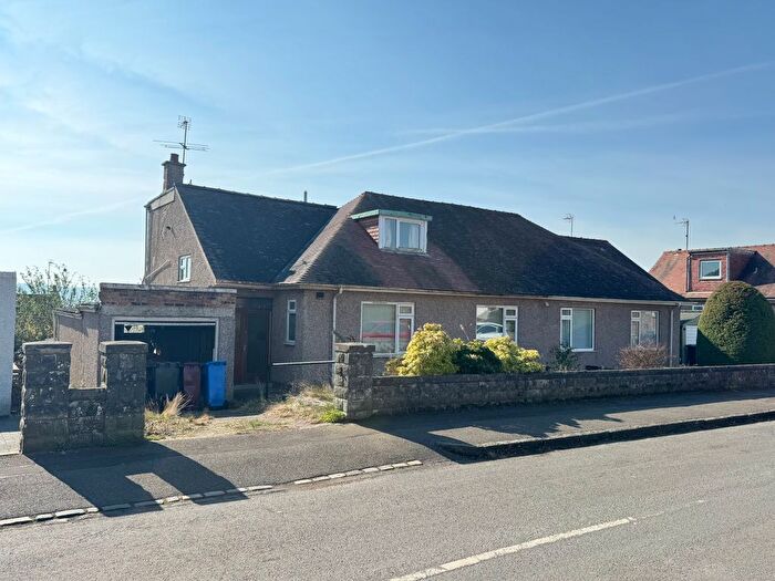 4 Bedroom Semi-Detached House For Sale In Whitefauld Road, Dundee, Angus, DD2