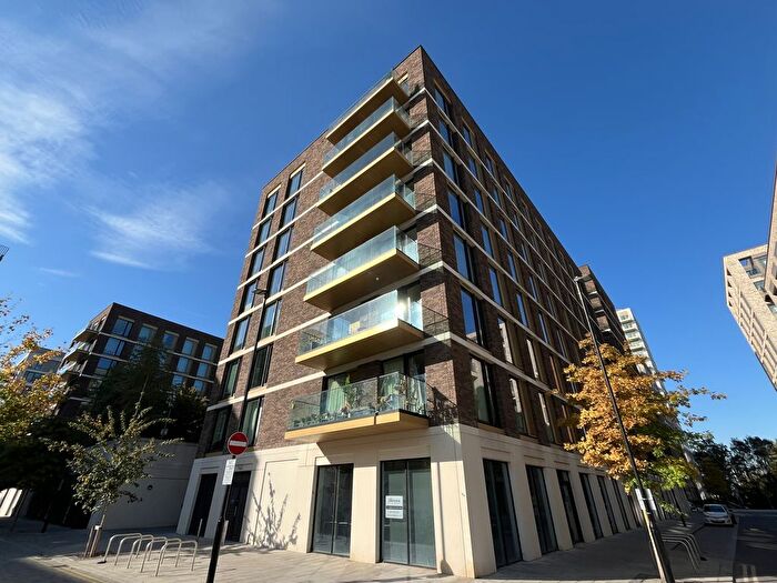 2 Bedroom Flat For Sale In Apartment, John Cabot House, Clipper Street, Silvertown, London, E16