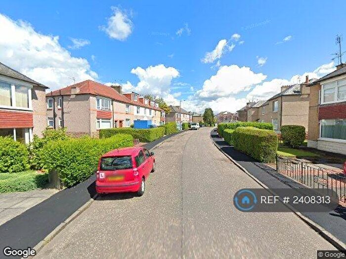 3 Bedroom Flat To Rent In Sighthill Crescent, Edinburgh, EH11