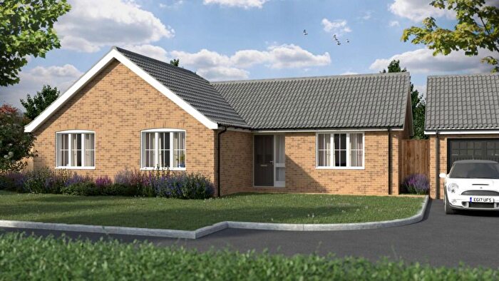 3 Bedroom Detached Bungalow For Sale In Norwich Road, Watton, Norfolk, IP25