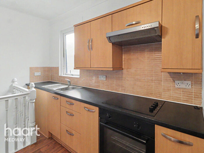 1 Bedroom Apartment To Rent In Bryant Road, Rochester, ME2
