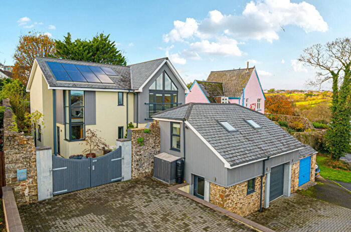 5 Bedroom Detached House For Sale In Southcott Road, Bideford, Devon, EX39