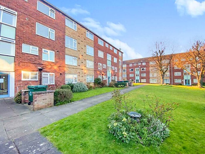 2 Bedroom Apartment To Rent In Elmwood Court, St. Nicholas Street, Coventry, CV1